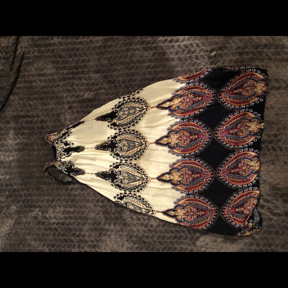 DRESS - Picture 2 of 3